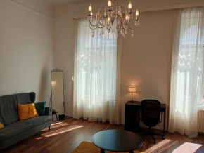 DFive Csengery Apartment